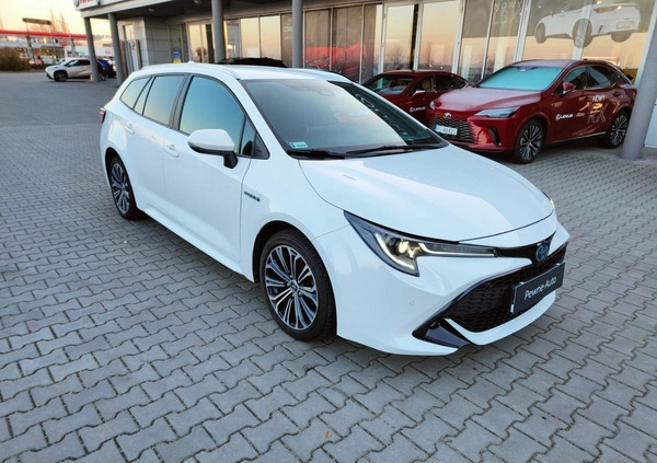 Toyota Corolla cena 87900 przebieg: 163910, rok produkcji 2020 z Chojnów małe 211